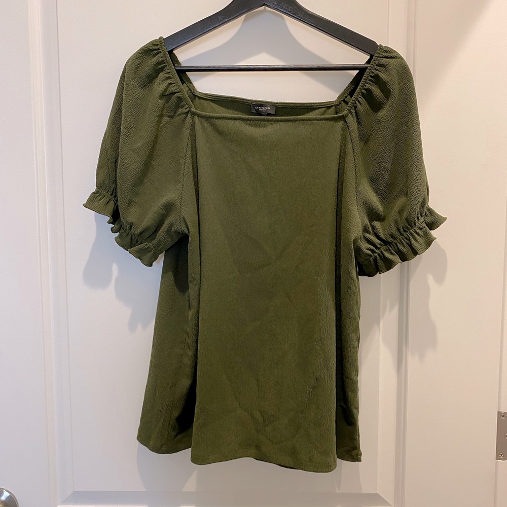 NWT Ann Taylor top